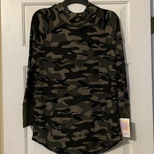 Lularoe Camo Amber NWT